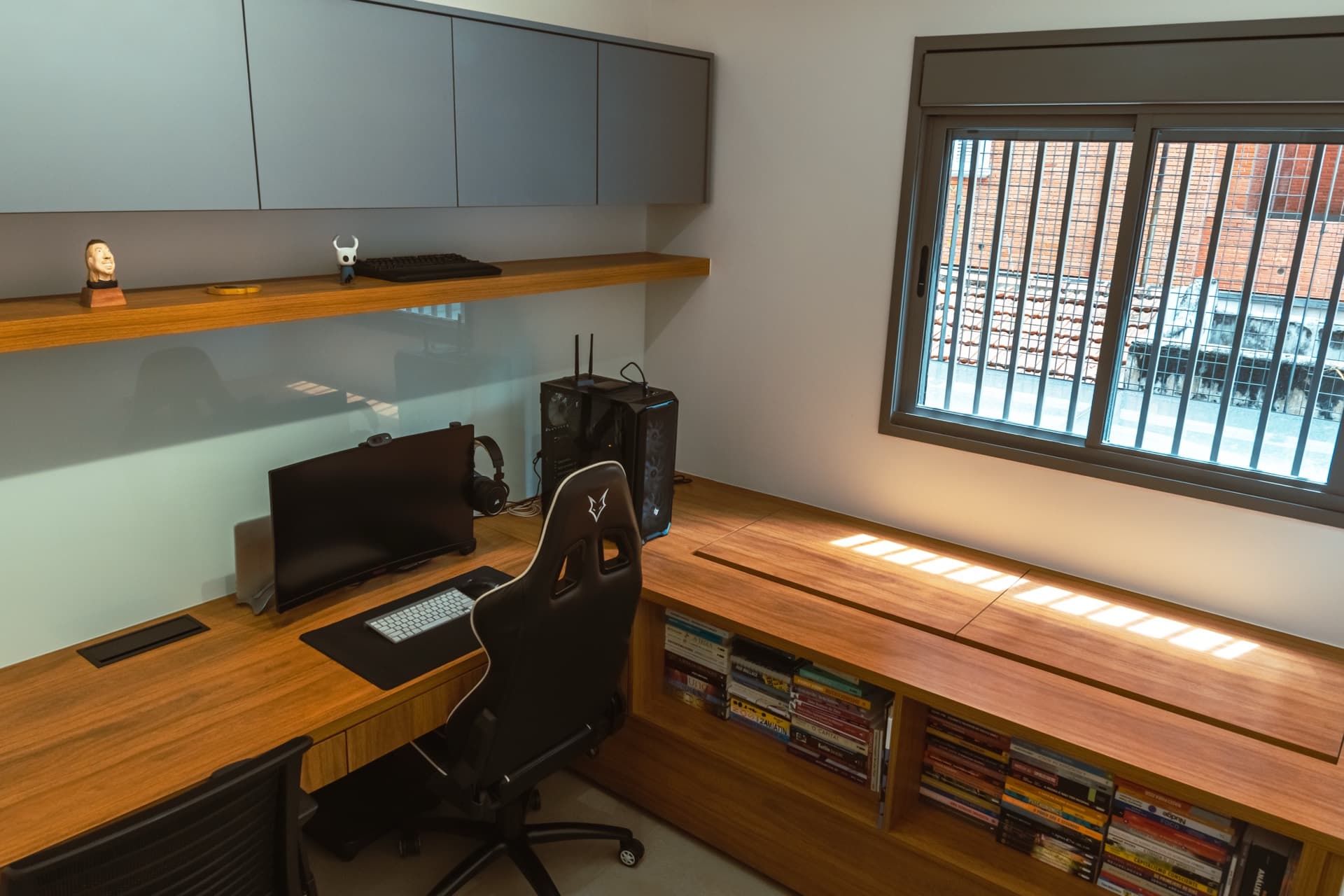 Apartment 11, photo 9 of 23