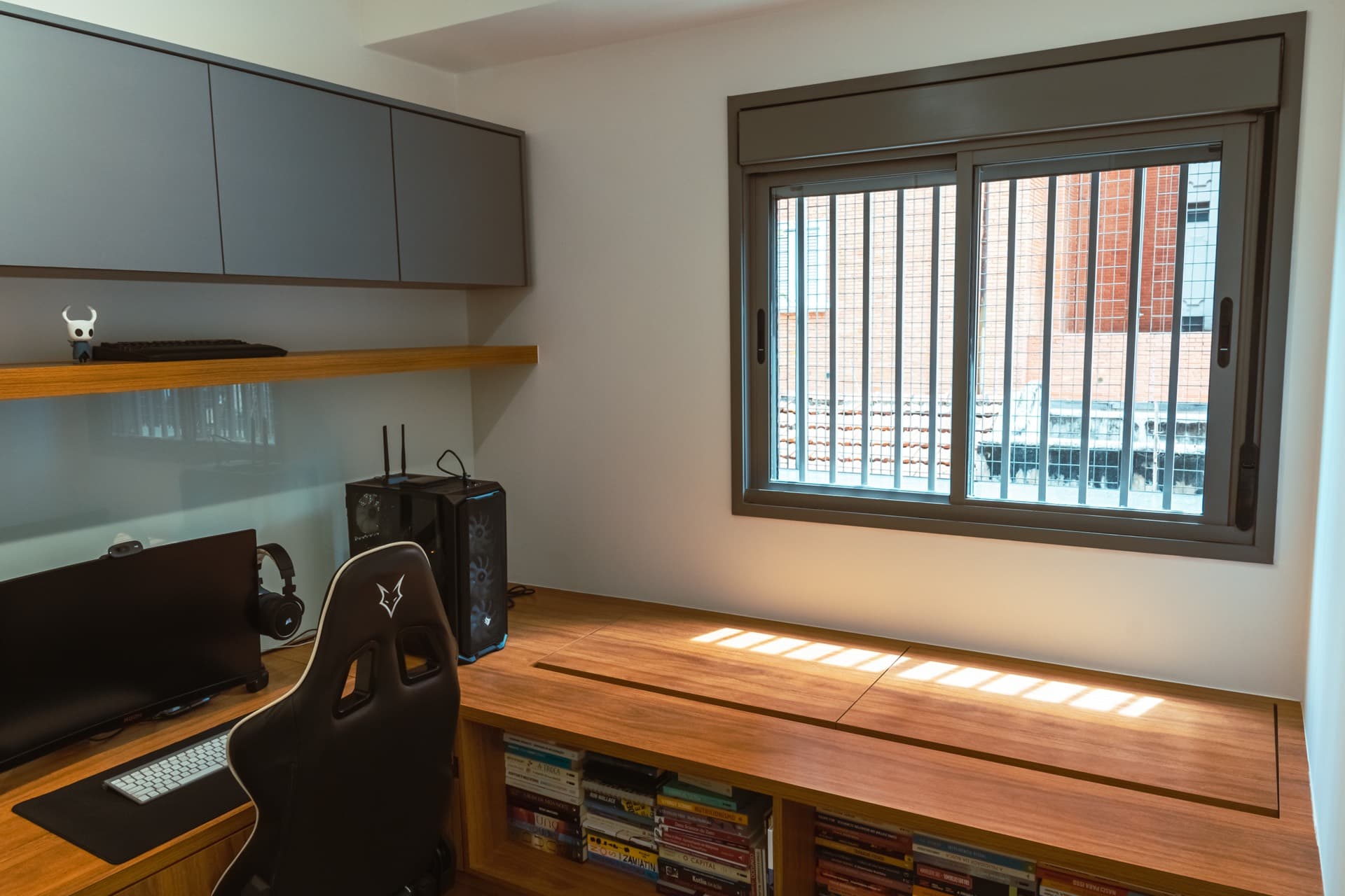 Apartment 11, photo 8 of 23