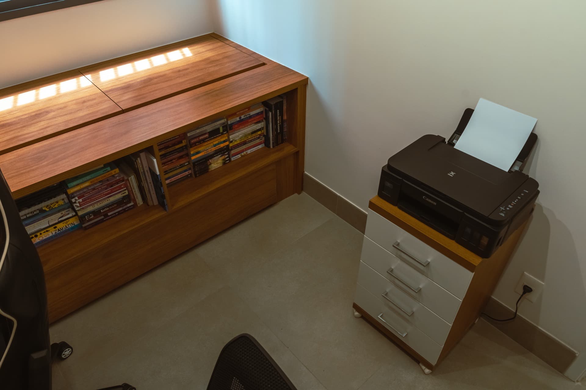Apartment 11, photo 5 of 23