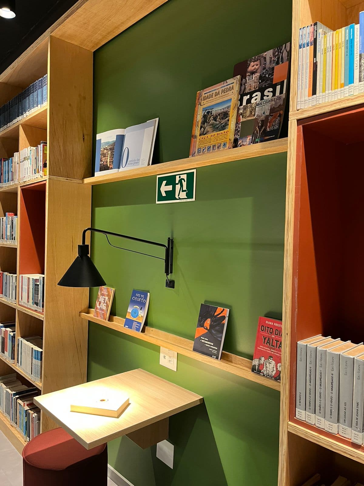 Biblioteca Colégio Albert Sabin, foto 3 de 13