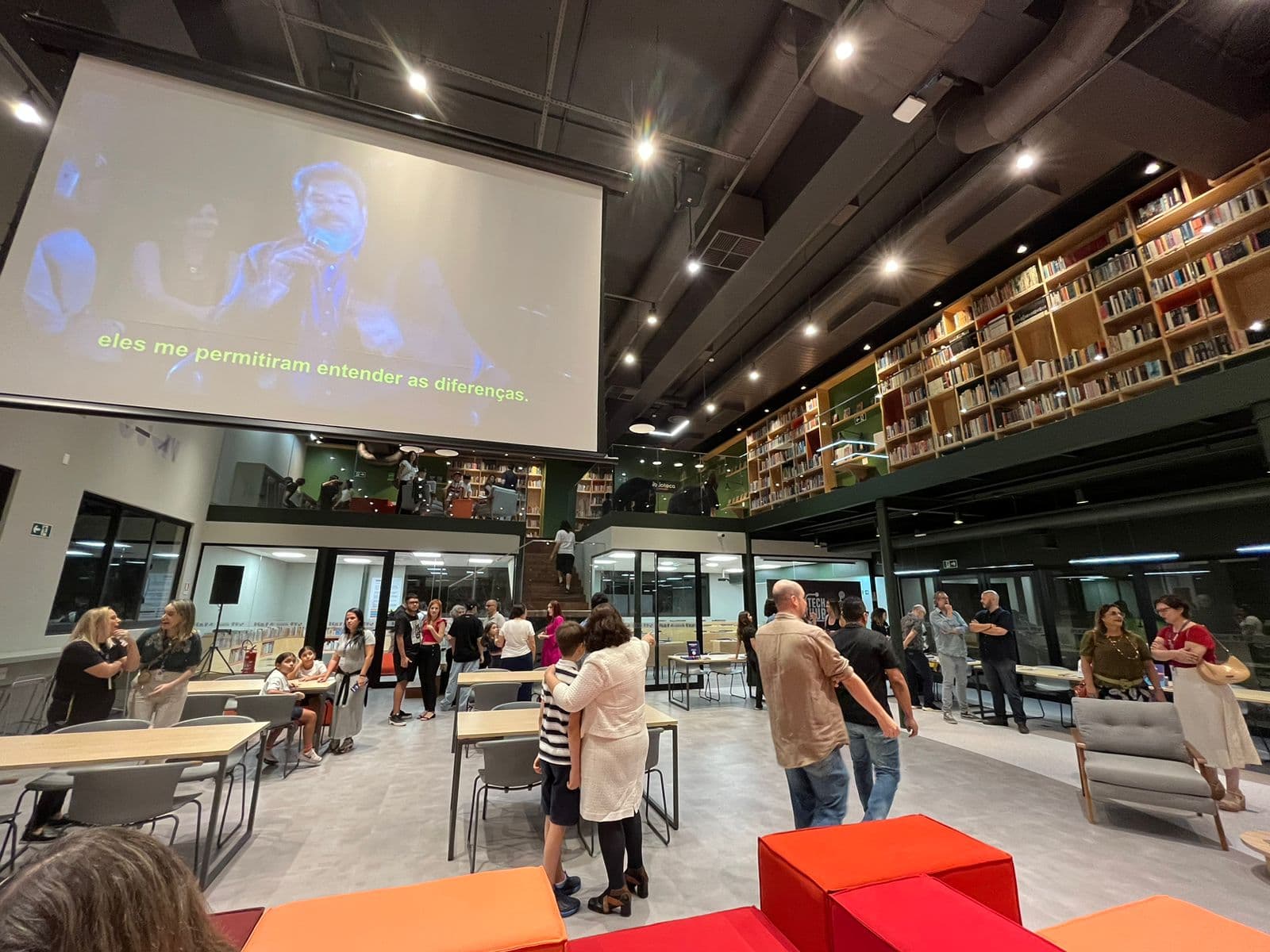 Biblioteca Colégio Albert Sabin, foto 11 de 13